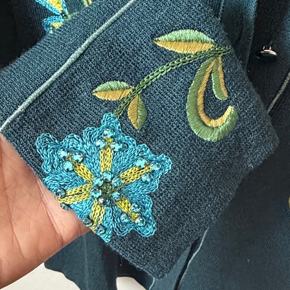 Double D Ranch Teal Cardigan with Floral Beaded Embroidery Size Small - Picture 4 of 5